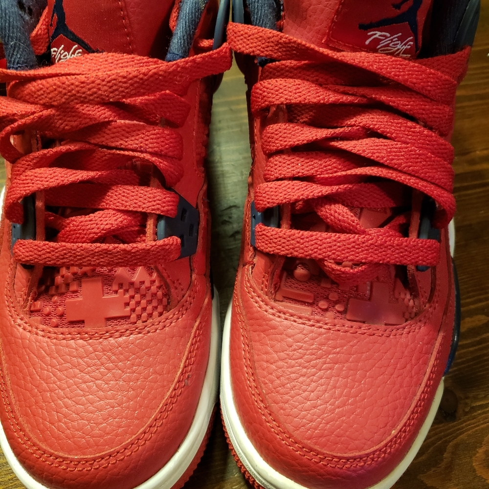 Jordan Retro 4